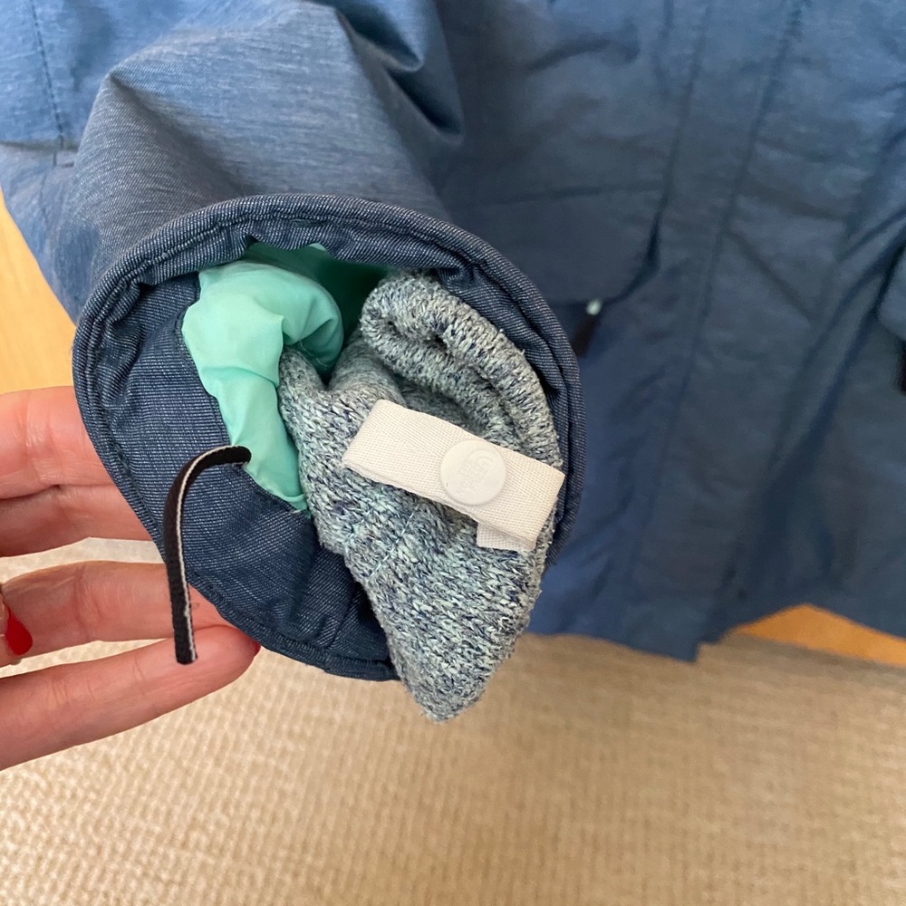 The North Face 2 in 1 ski jacket with fleece - Picture 3 of 12